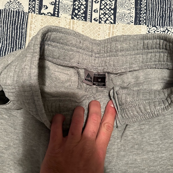 Shorts - Picture 2 of 2